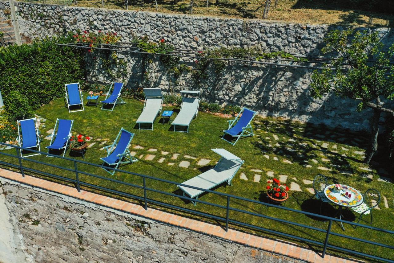 Roccia Fiorita Hotel Furore Bagian luar foto