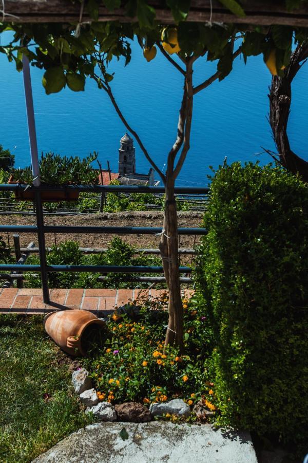 Roccia Fiorita Hotel Furore Bagian luar foto
